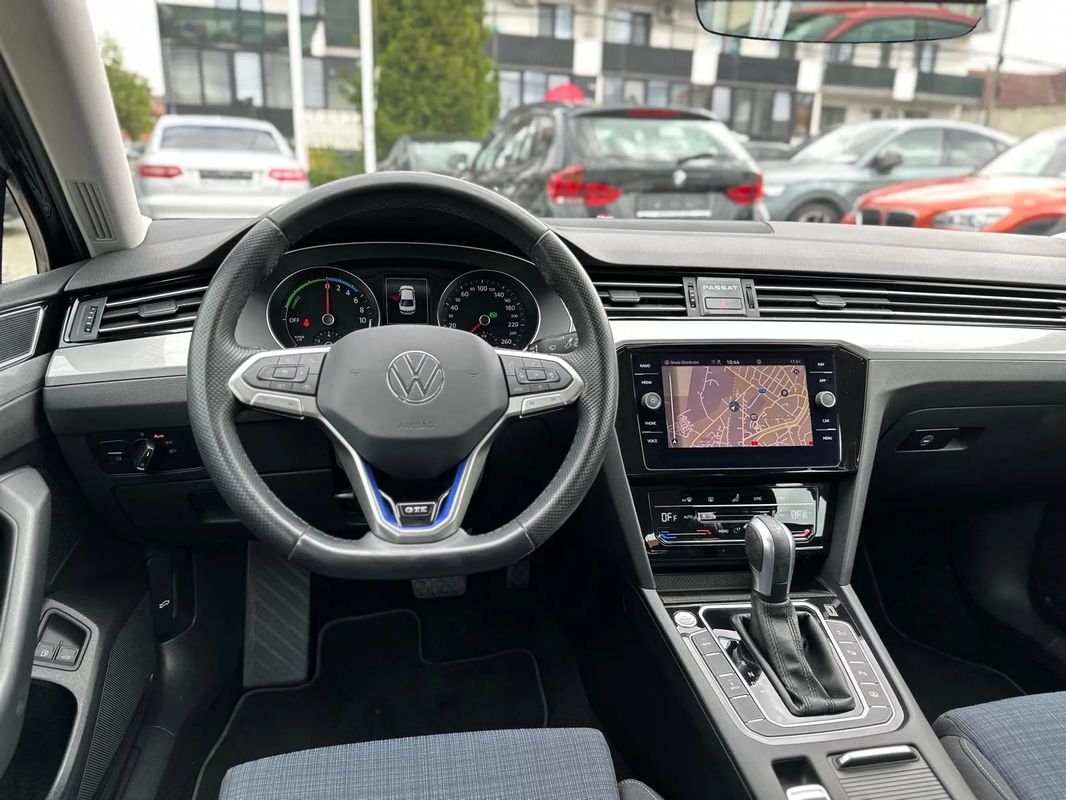 Volkswagen Passat 1.4 TSI Plug-In-Hybrid DSG GTE - 5