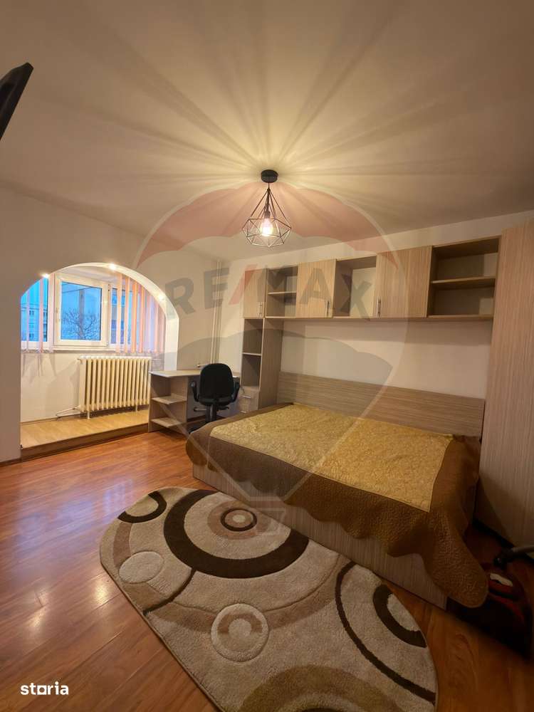 Garsoniera de inchiriat - Imagine principală: 2/7