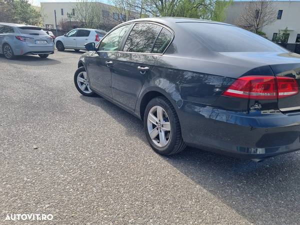 Volkswagen Passat 1.6 TDI BlueMotion - 5