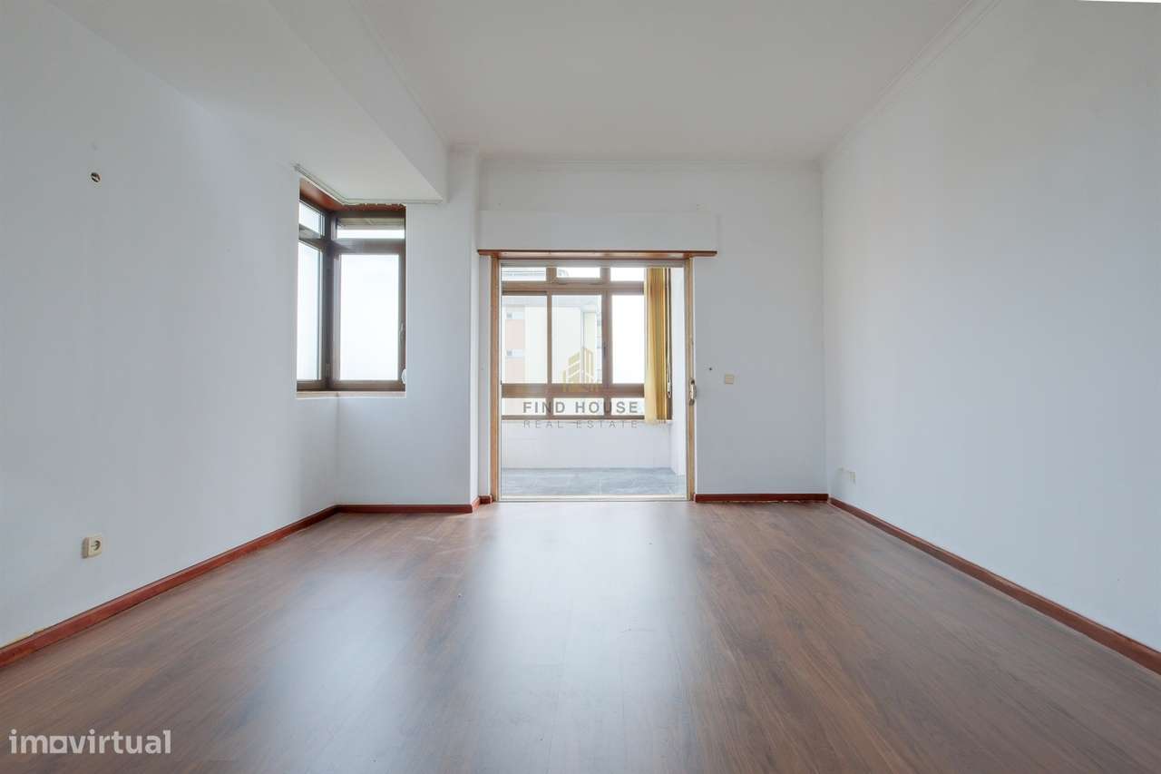 Apartamento T2 com vista mar na figueirinha, Oeiras-3