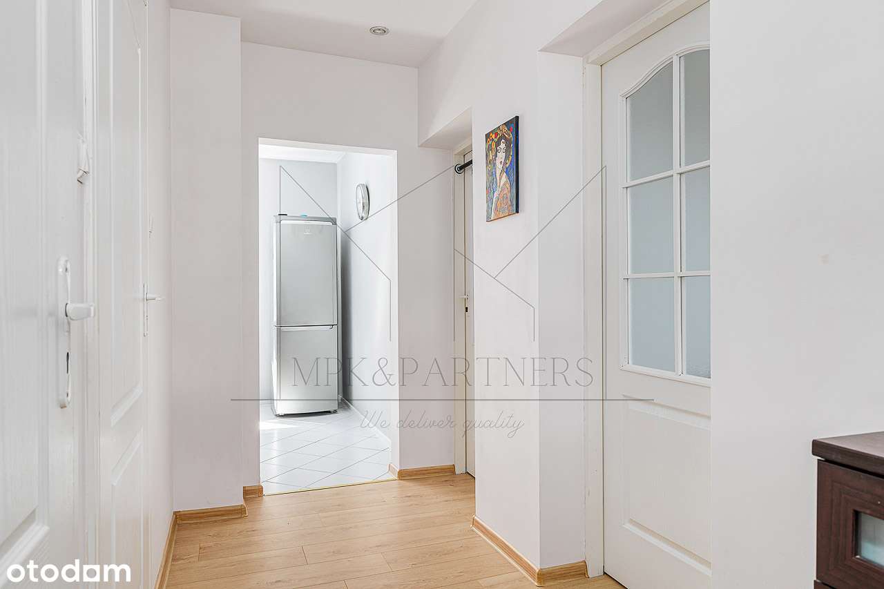 Przestronny, dwupoziomowy apartament 30 minut od centrum Warszawy!-6