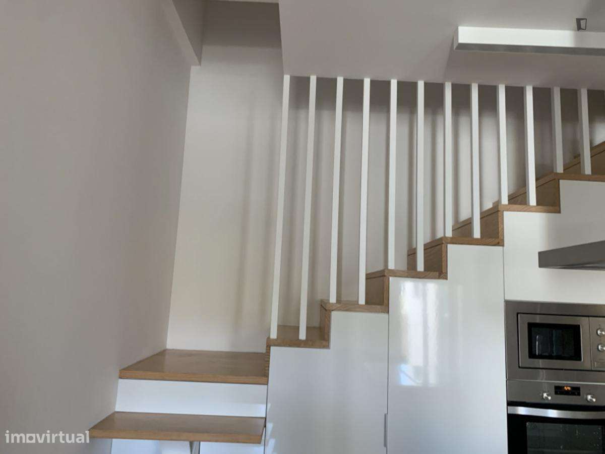 Apartamento com 2 quartos - localizado em Santo Ildefonso Porto - Grande imagem: 2/8