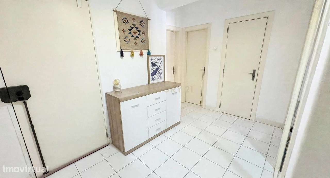 Acolhedor apartamento T3 em Setúbal, zona ideal para viver-9