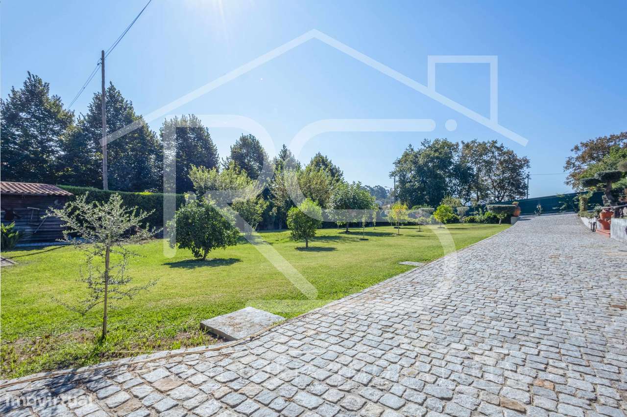 Moradia  T3 com Piscina, Landim, Famalicão-16