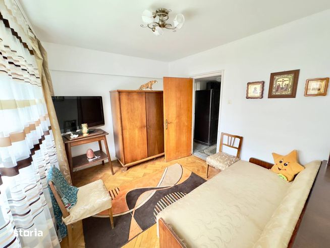Apartament 3 cam decomandat,parter langa Piata Berceni, bloc anvelopat-4