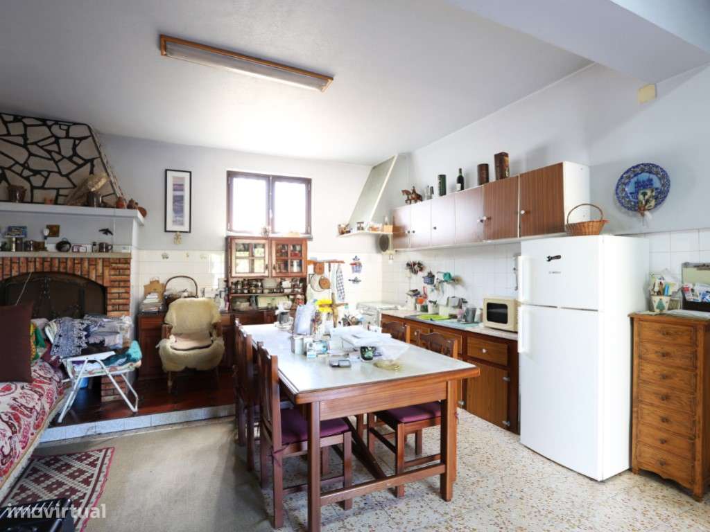 Oportunidade Prime no Centro de Alcobaça Terreno de 2.225 m² com Po...-9