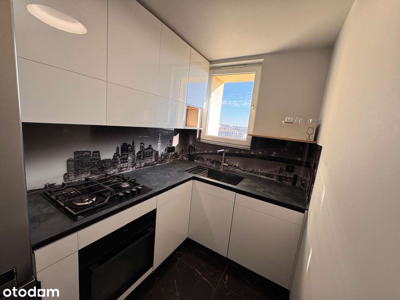 Czeladź, niezależne 3 pokoje, do zamieszkania. - Pełny obrazek: 5/12