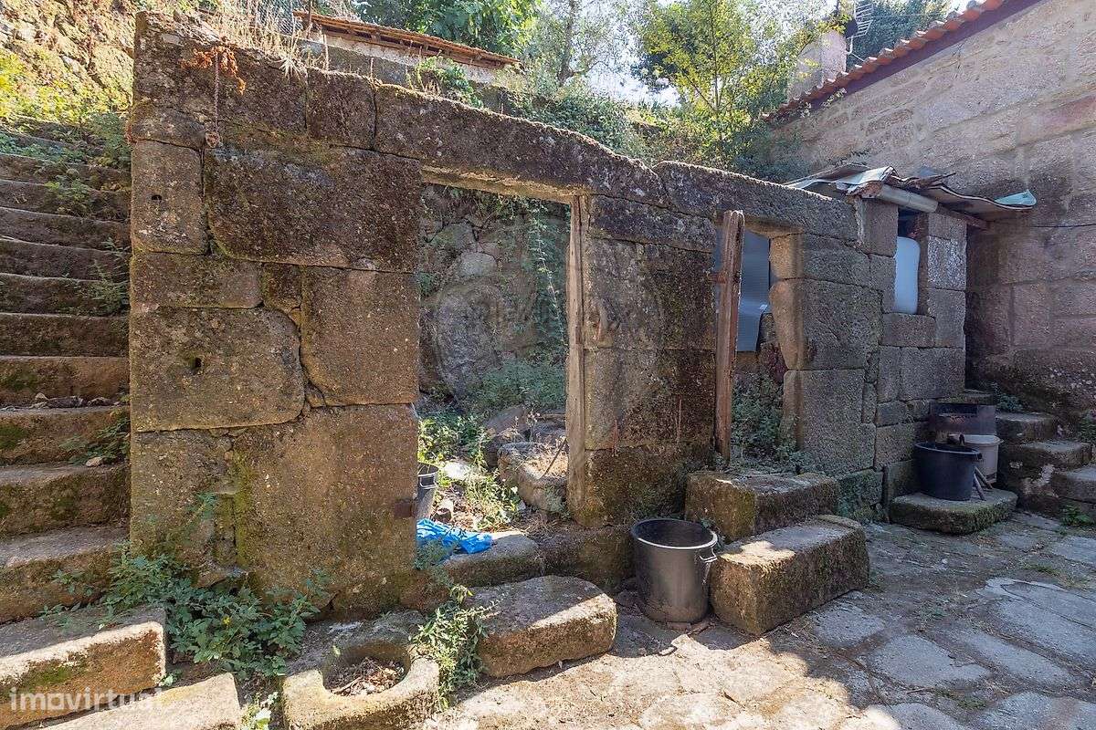 Moradia T4 para venda-14