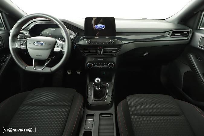 Ford Focus 1.0 EcoBoost MHEV ST-Line - 8