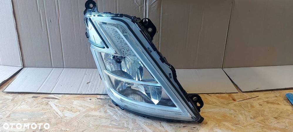 LAMPA VOLVO FHM5 FMX FMX FM REFLEKTOR - 1