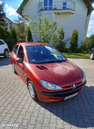 Peugeot 206 - 10