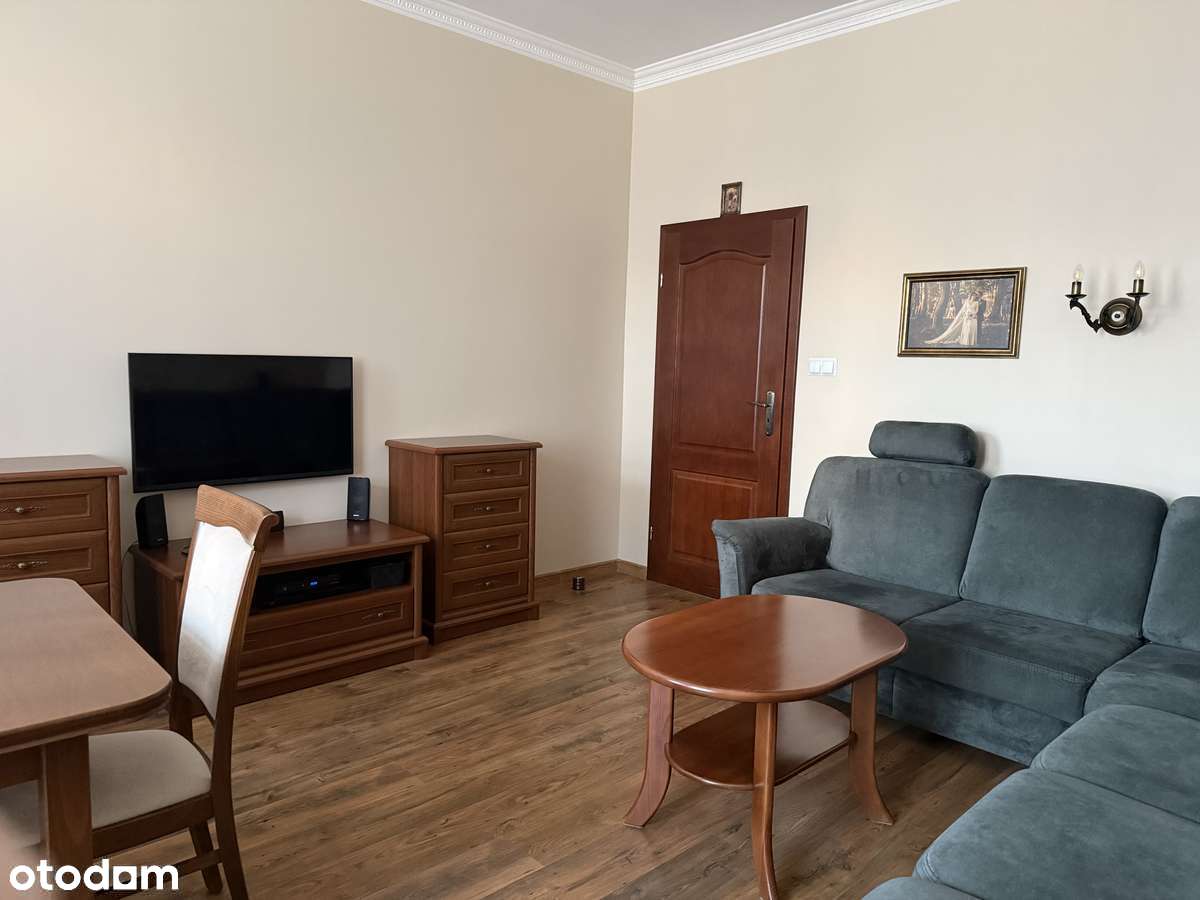 Klimatyczne mieszkanie w kamienicy - centrum Wildy!