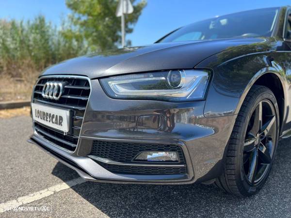 Audi A4 Avant 2.0 TDI Sport S tronic - 35