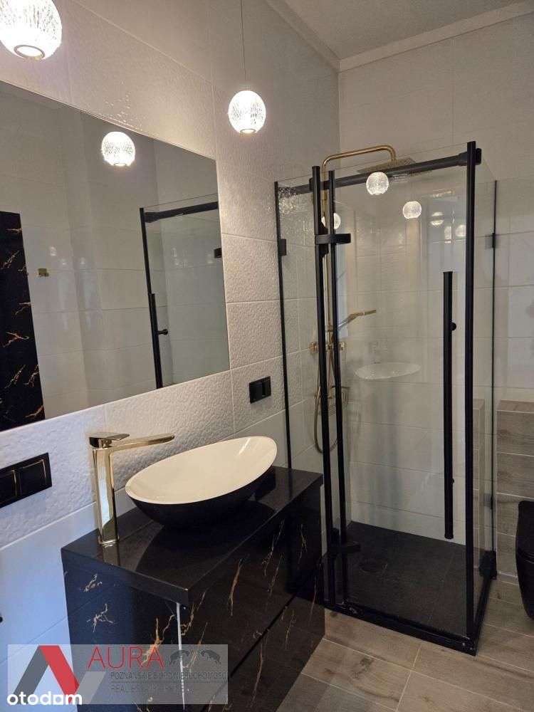 Mieszkanie w świetnej lokalizacji po remoncie.-12