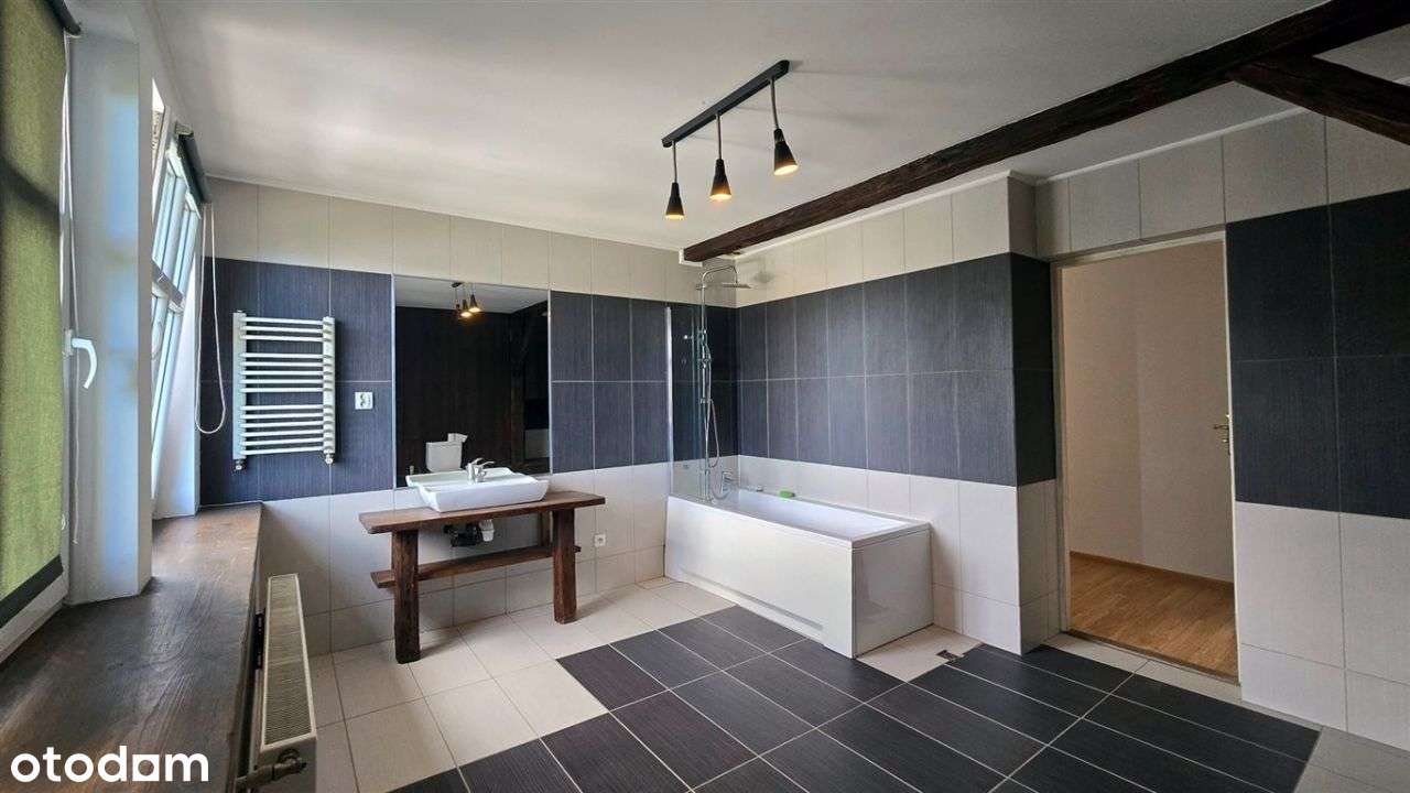 Mieszkanie w kamienicy.-6