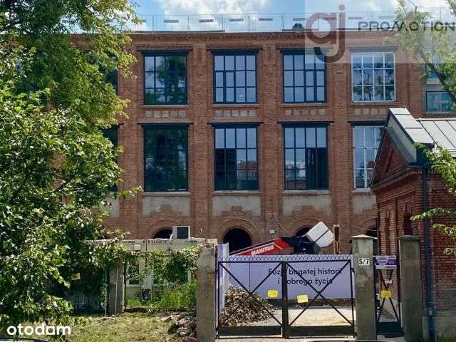 Piękny loft z antresolą i ogromnymi oknami Fuzja-2