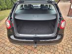 Volkswagen Passat 2.0 TDI DPF Highline - 22