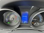 Toyota Auris 1.8 VVT-i Hybrid Automatik Touring Sports Design Edition - 19