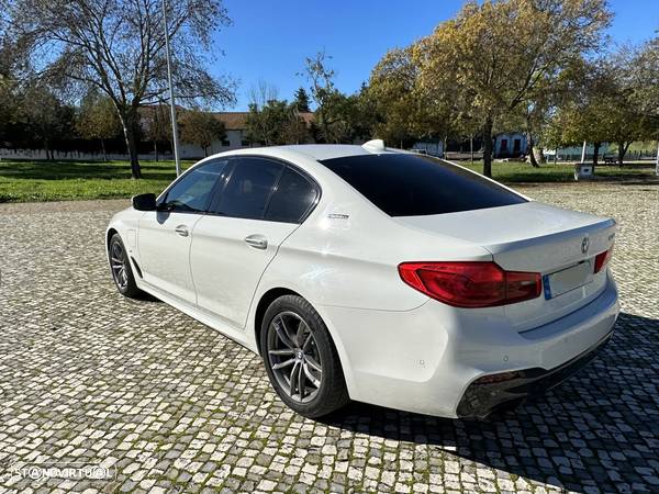 BMW 530 i xDrive Pack M Auto - 4