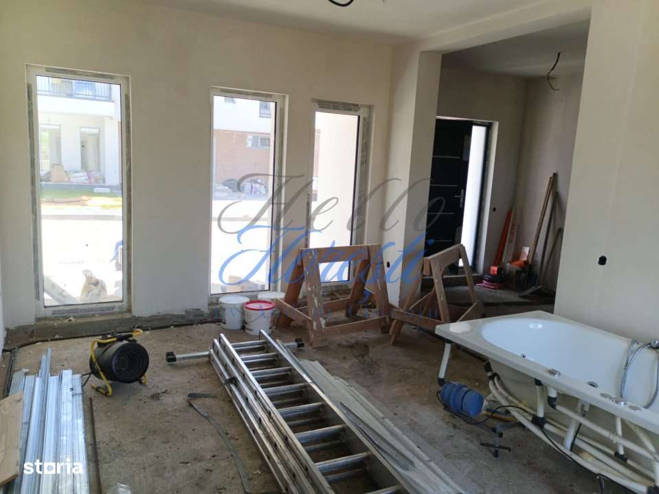 Unitate din triplex, 119mp utili, 2 locuri de parcare, zona Terra - Imagine principală: 4/19