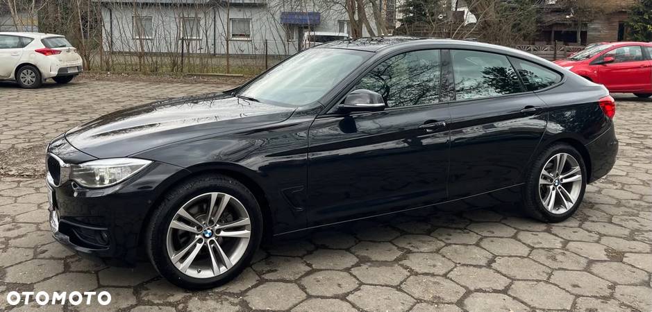 BMW Seria 3 328i Touring Sport Line - 13