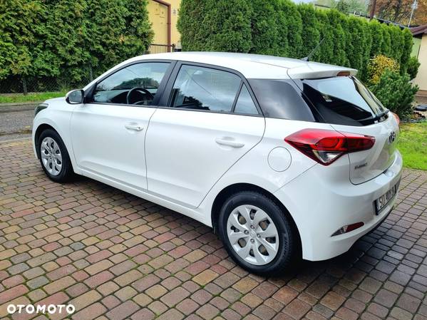 Hyundai i20 1.2 Classic + - 4