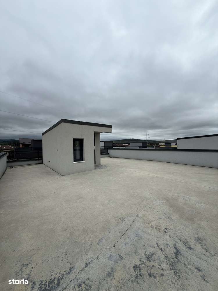 Casă cu rooftop , 3 dormitoare , 3 băi , ansamblu rezidențial-8