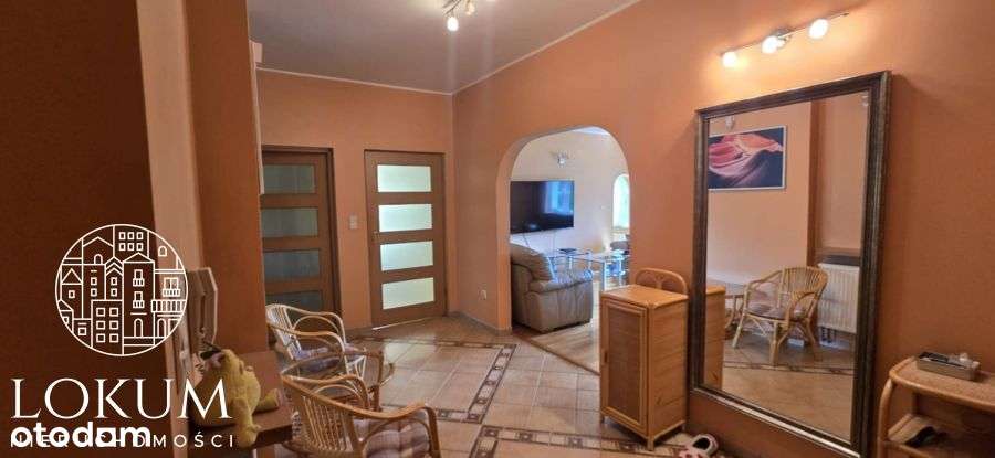 Wyjątkowa Połowa Domu z dużym ogrodem.-6