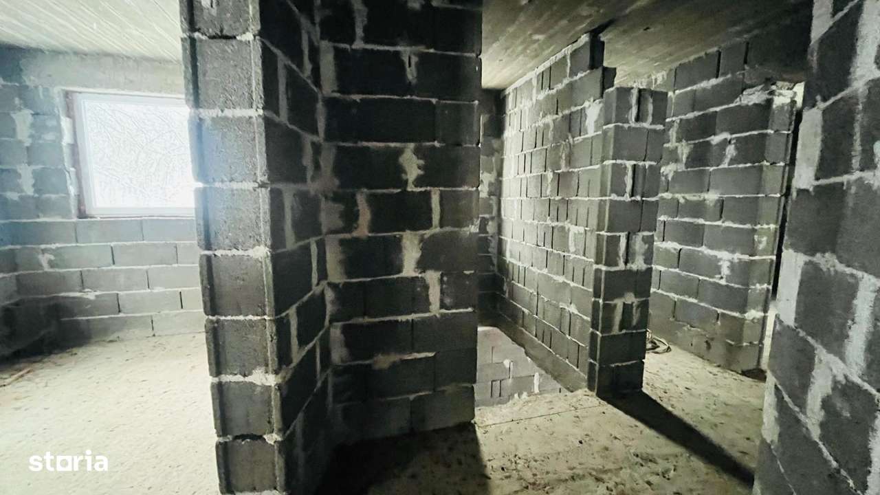 Casa/Cabana De Vanzare Pe Transalpina, Loc. Capalna-9