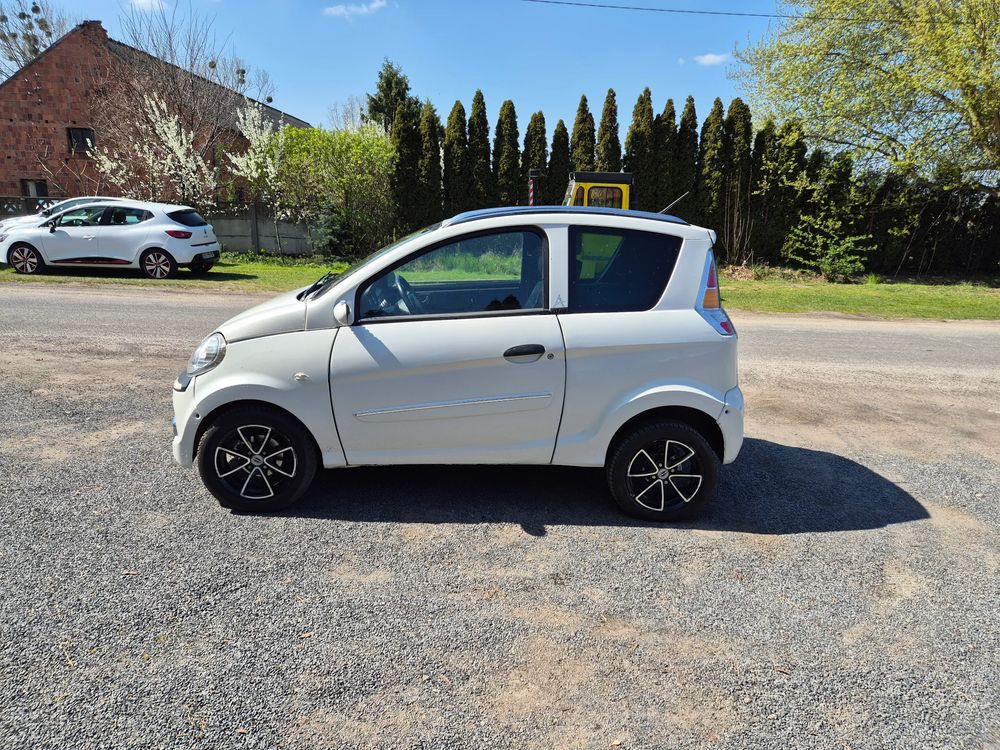 Microcar M.Go 2011