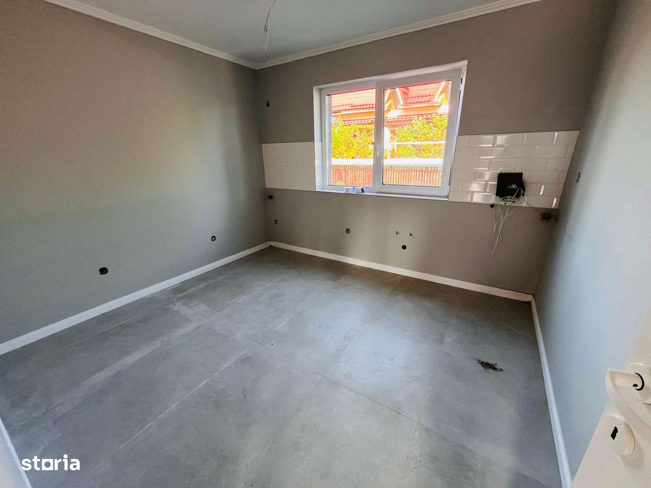 Casa noua cu 4 camere - Imagine principală: 4/9