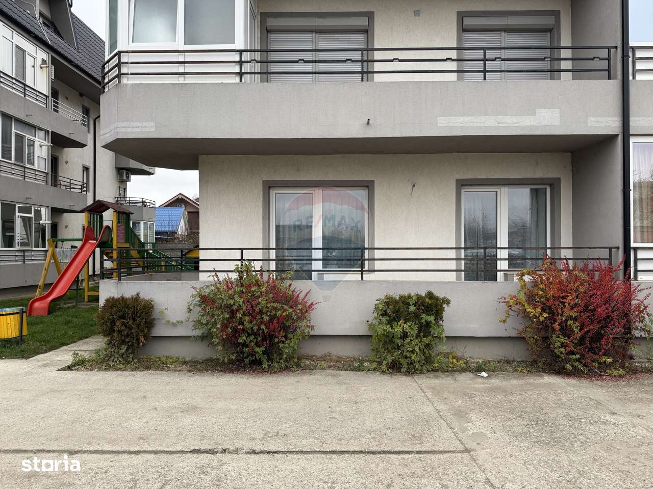 Apartament cu 3 camere de vânzare cu loc de parcare, Calea Bârladului-14