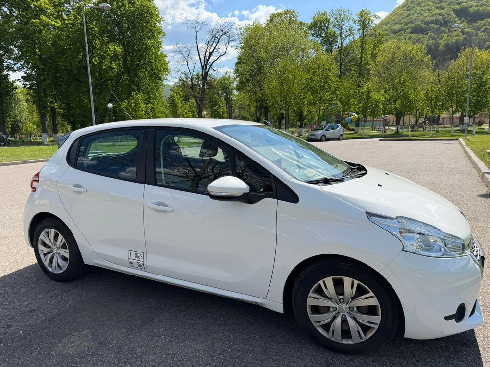 Peugeot 208 e-HDi 92 Stop&Start Active 2015