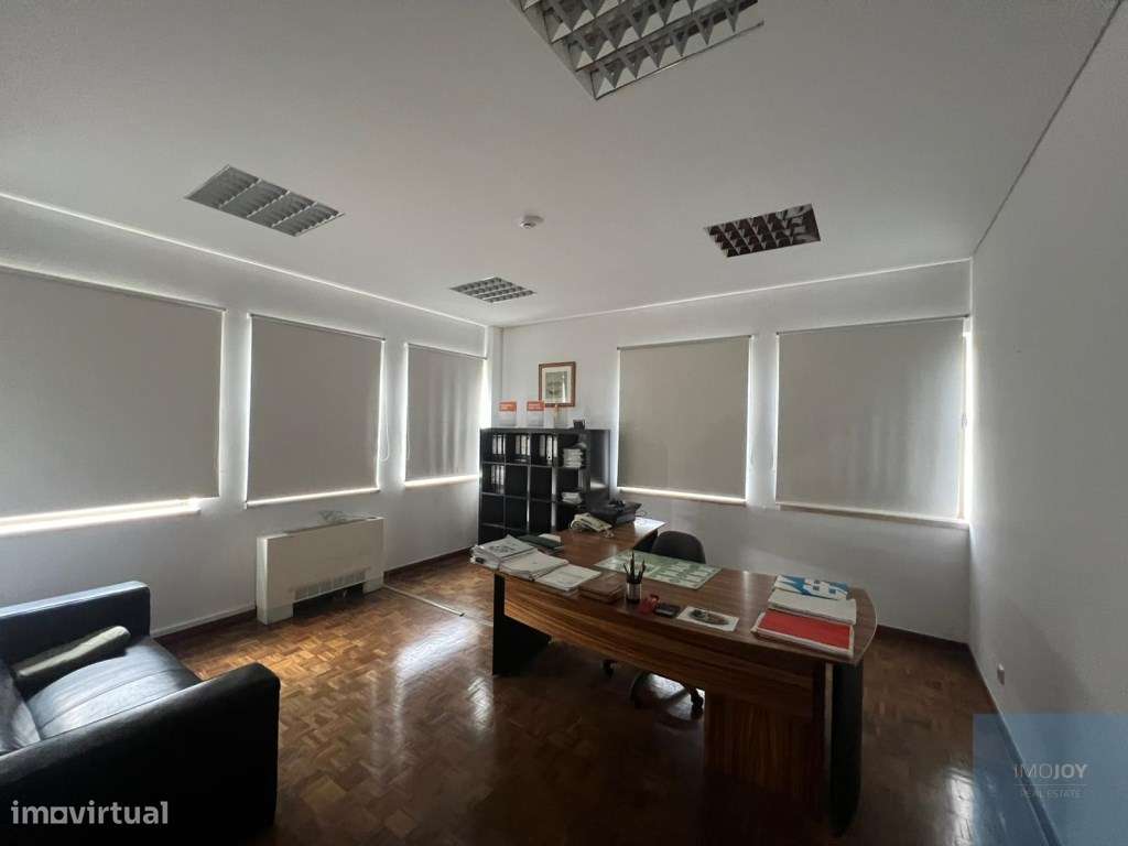 Armazém para Venda em Queluz de Baixo, Barcarena-8