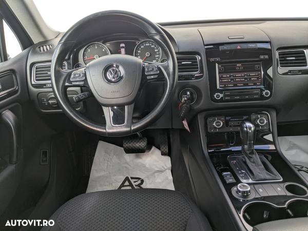 Volkswagen Touareg 3.0 V6 TDI BMT - 12