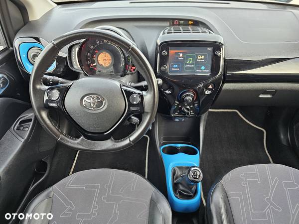 Toyota Aygo 1.0 VVT-i Color Edition - 10