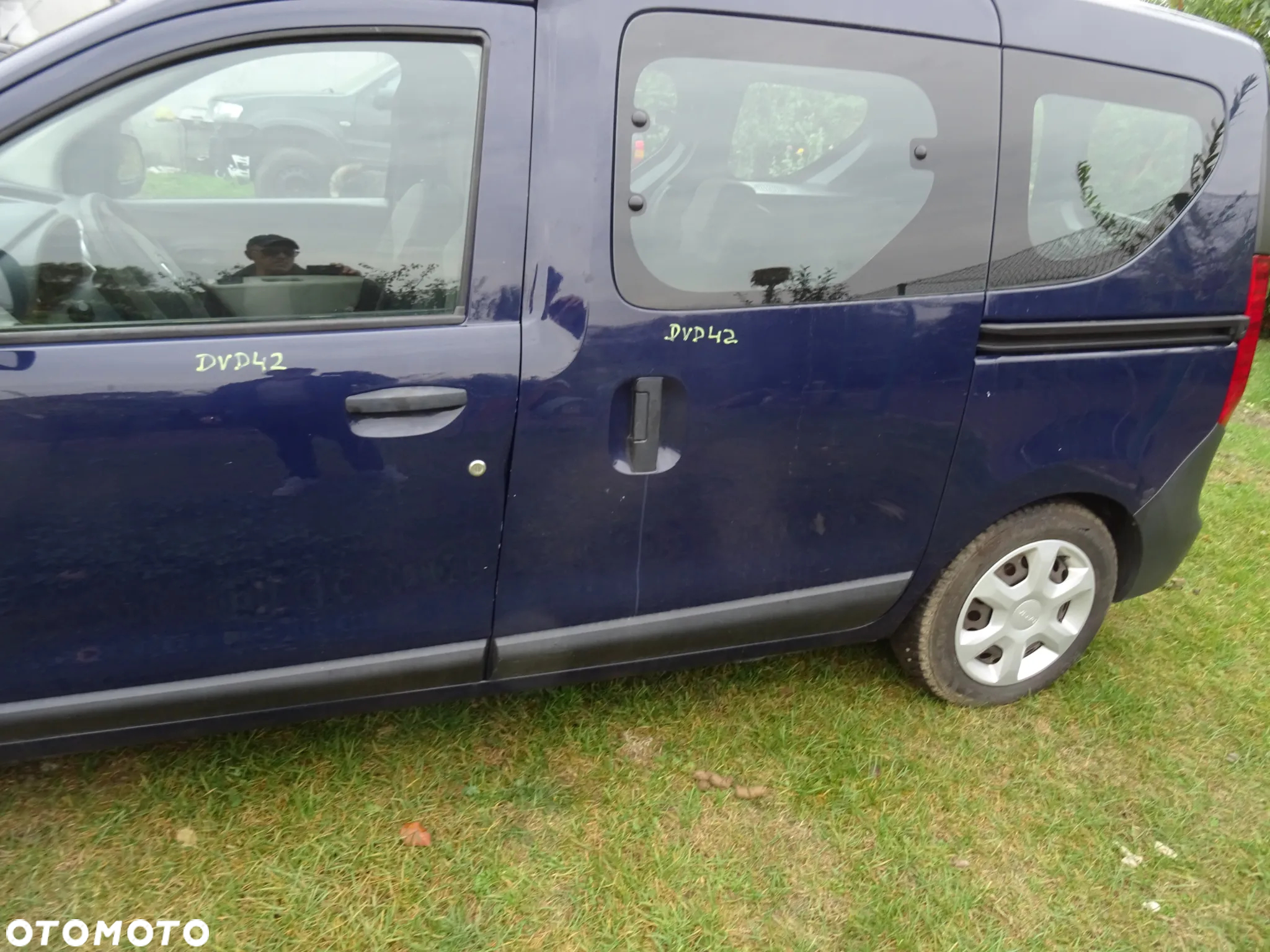 DACIA DOKKER LODGY OSLONA PRZECIWSLONECZNA CZESCI ROZNE PODSUFITKA - 16