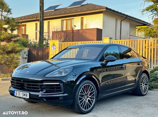 Porsche Cayenne Coupe Standard - 2