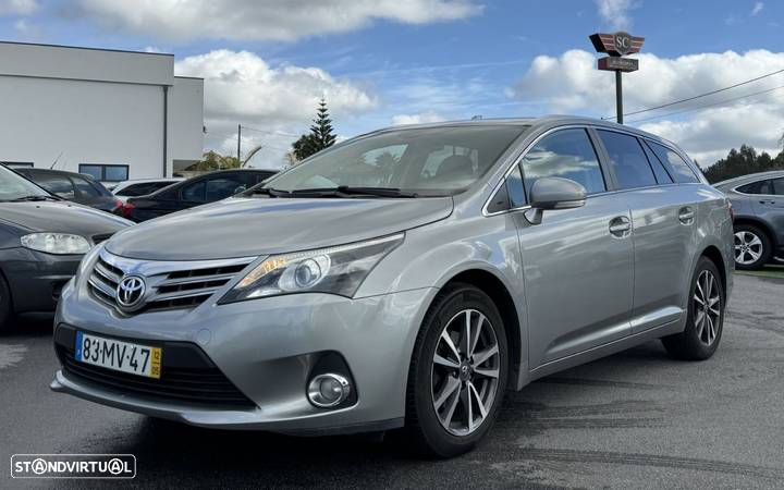 Toyota Avensis SW 2.0 D-4D Luxury+Navi - 10