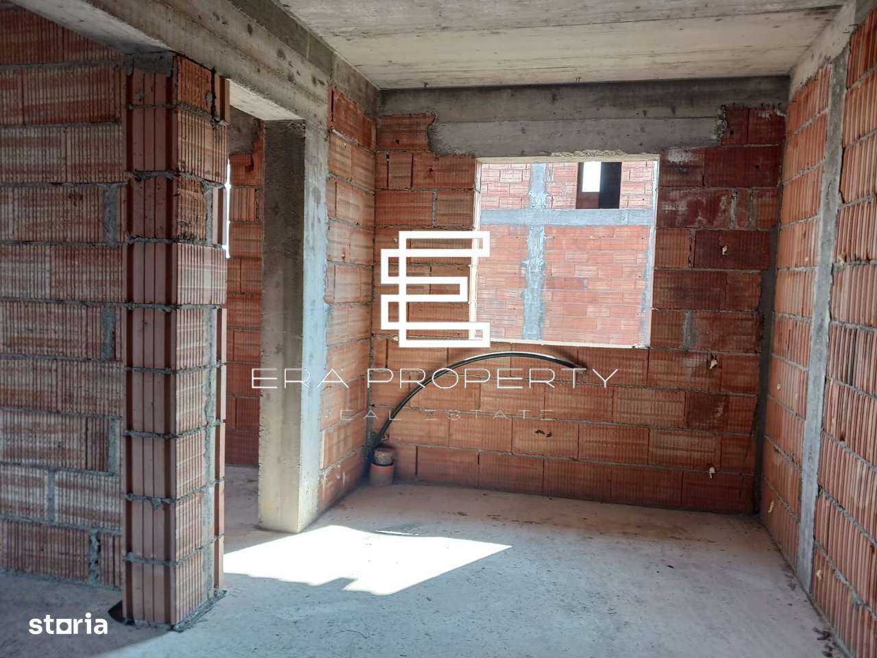 Casa individuala/5 camere /teren350 mp/ Sura Mica - Imagine principală: 5/7