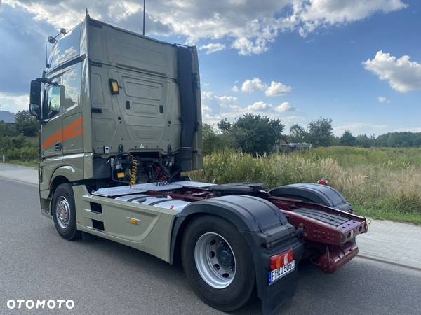 Mercedes-Benz ACTROS 1845 / GIGASPACE / FULL SPOJLER / 2x ZBIORNIKI - 13