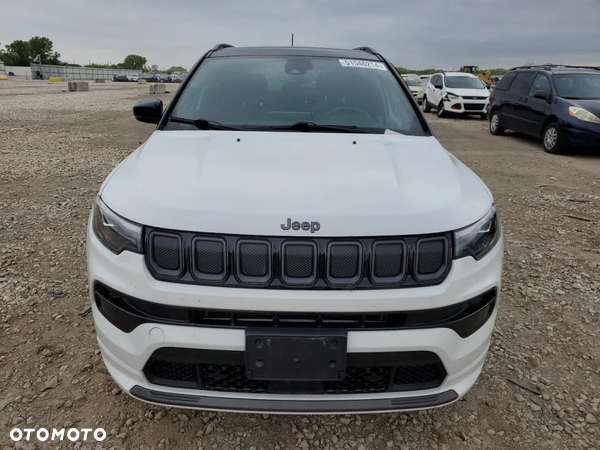 Jeep Compass - 6