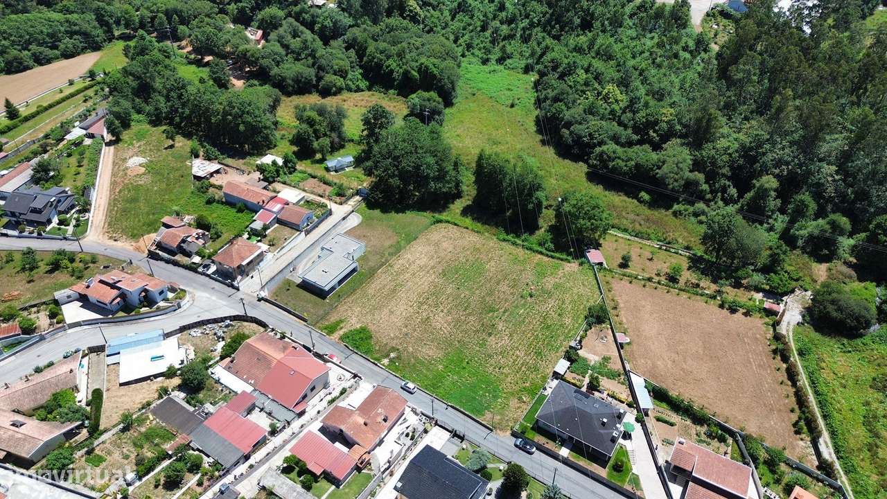 Terreno com 1.340m² - Sandim - Grande imagem: 4/15