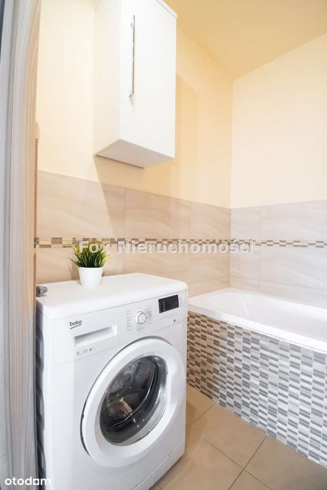 Niezwykle widokowe 3 pokoje z balkonem po remoncie-11