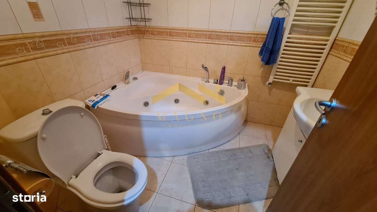 SPATIU DE BIROURI  CENTRAL DE VANZARE - Imagine principală: 4/12