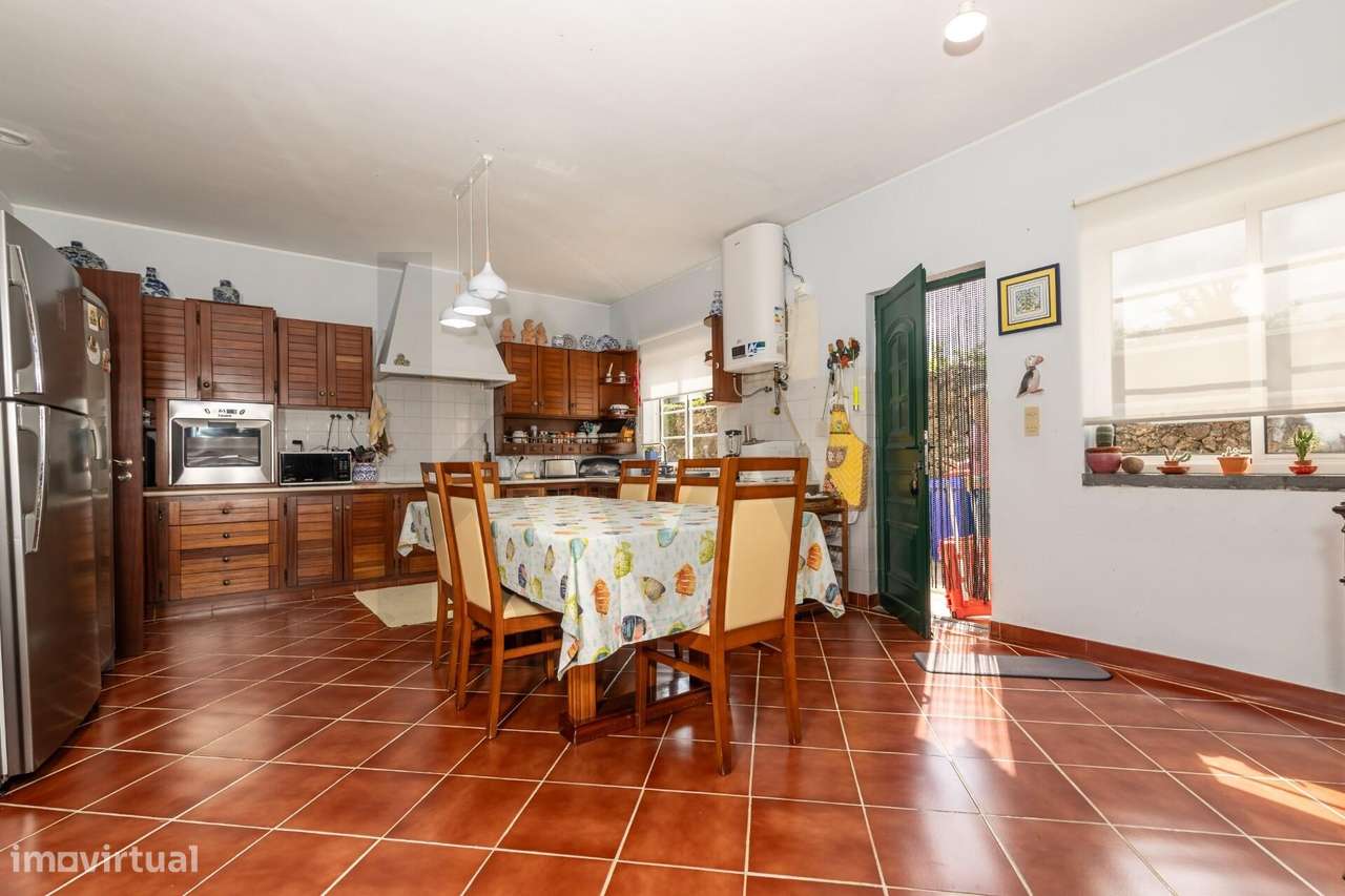 Moradia Térrea Isolada – Pico da Pedra - Grande imagem: 4/37