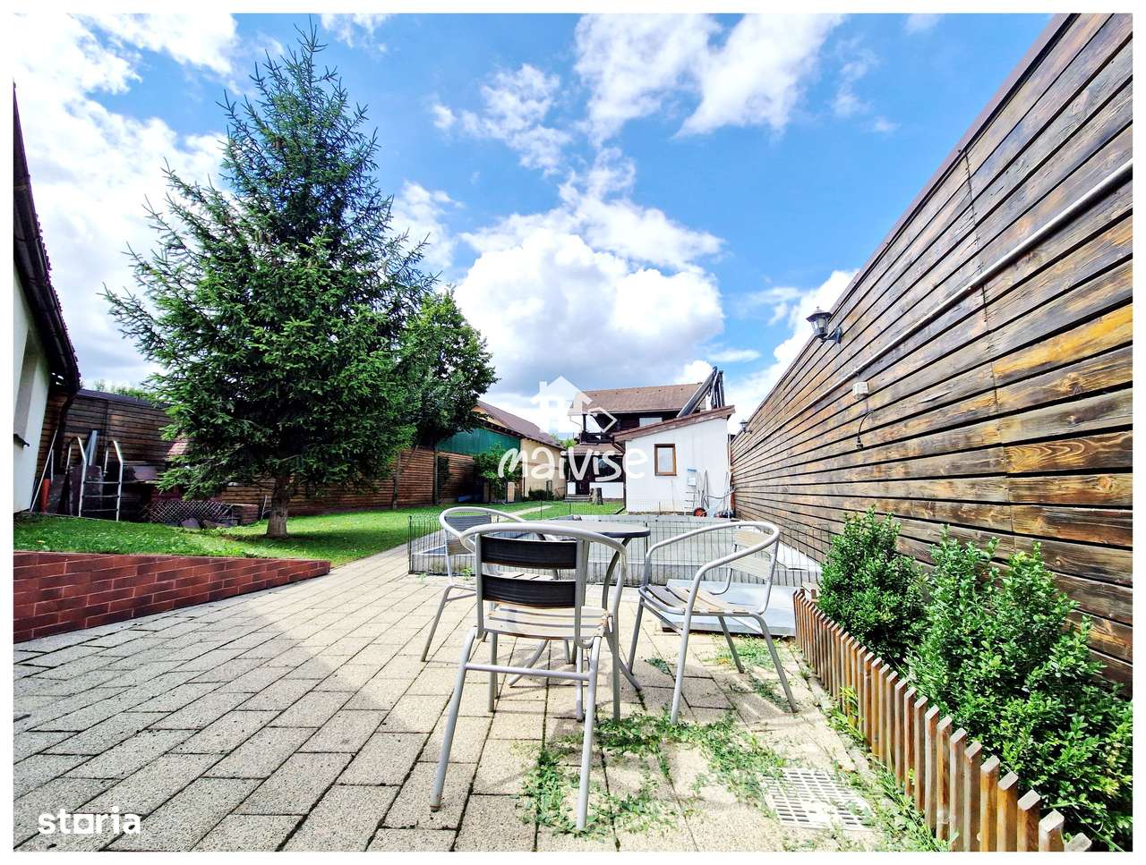 Casa deosebita de vanzare- zona Craiter-18