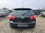 Volkswagen Golf - 6