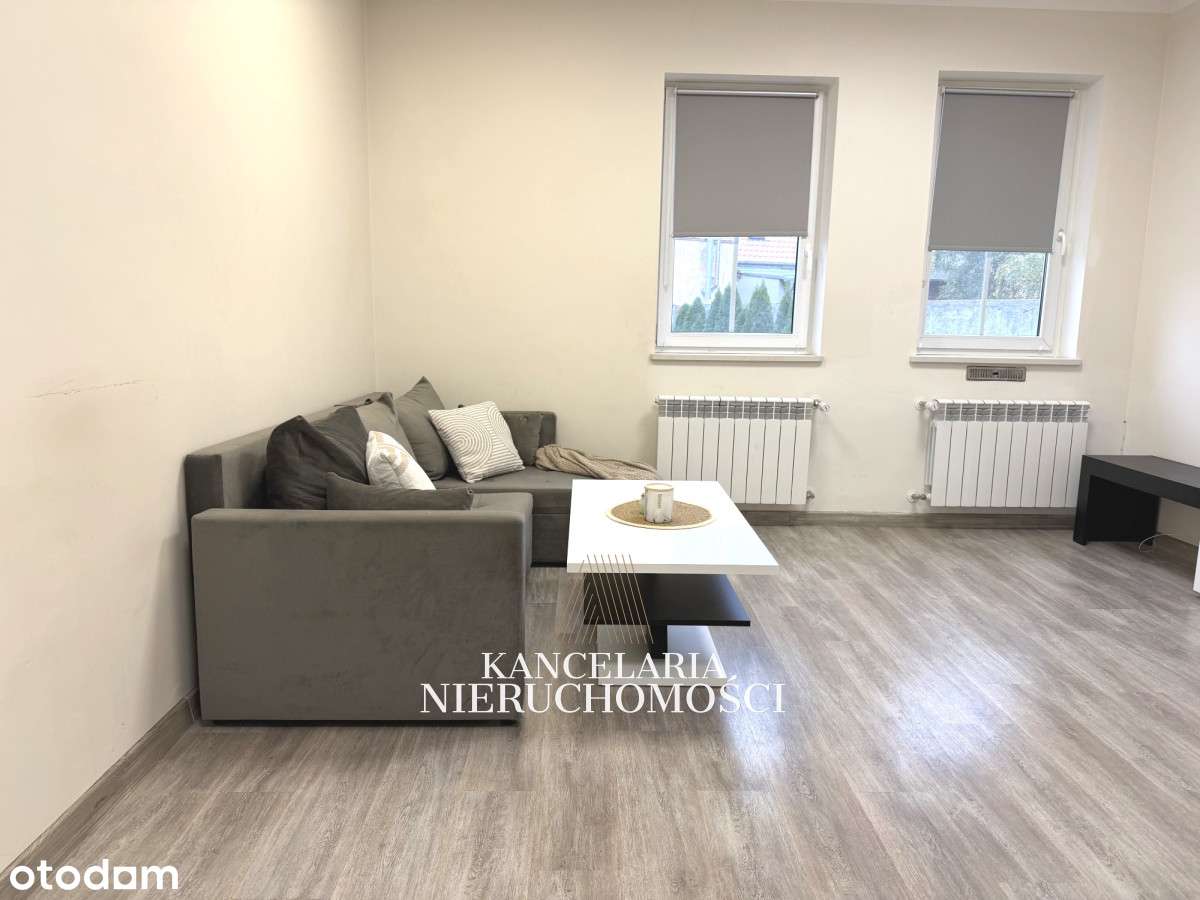 Duże mieszkanie + dwa miejsca parkingowe!-11