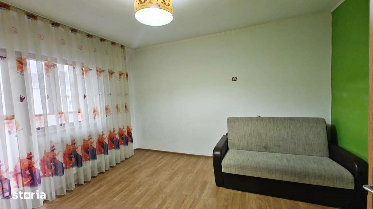 Apartament 3 camere, etaj 3, decomandat, 2 baie, Plopilor - Imagine principală: 5/11